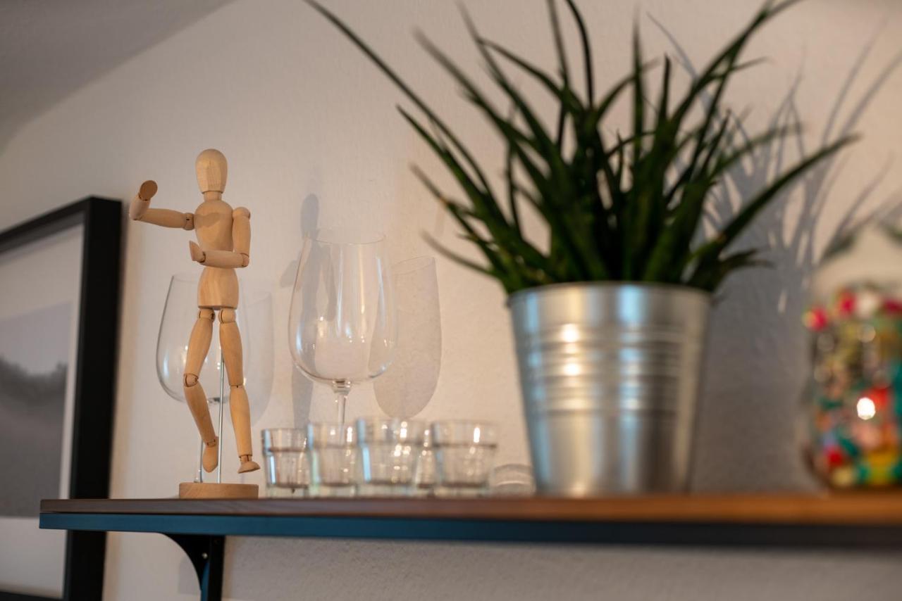 Cassel Lofts - Gemuetliches Apartment Fuer 3 - Naehe Marienkrankenhaus ภายนอก รูปภาพ