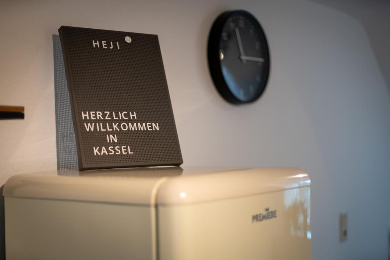 Cassel Lofts - Gemuetliches Apartment Fuer 3 - Naehe Marienkrankenhaus ภายนอก รูปภาพ